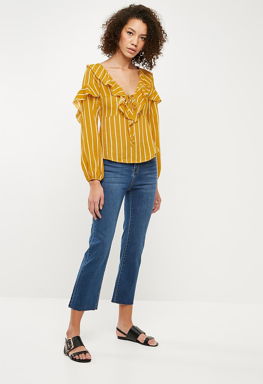 Missguided - High waisted raw hem kick flare - blue