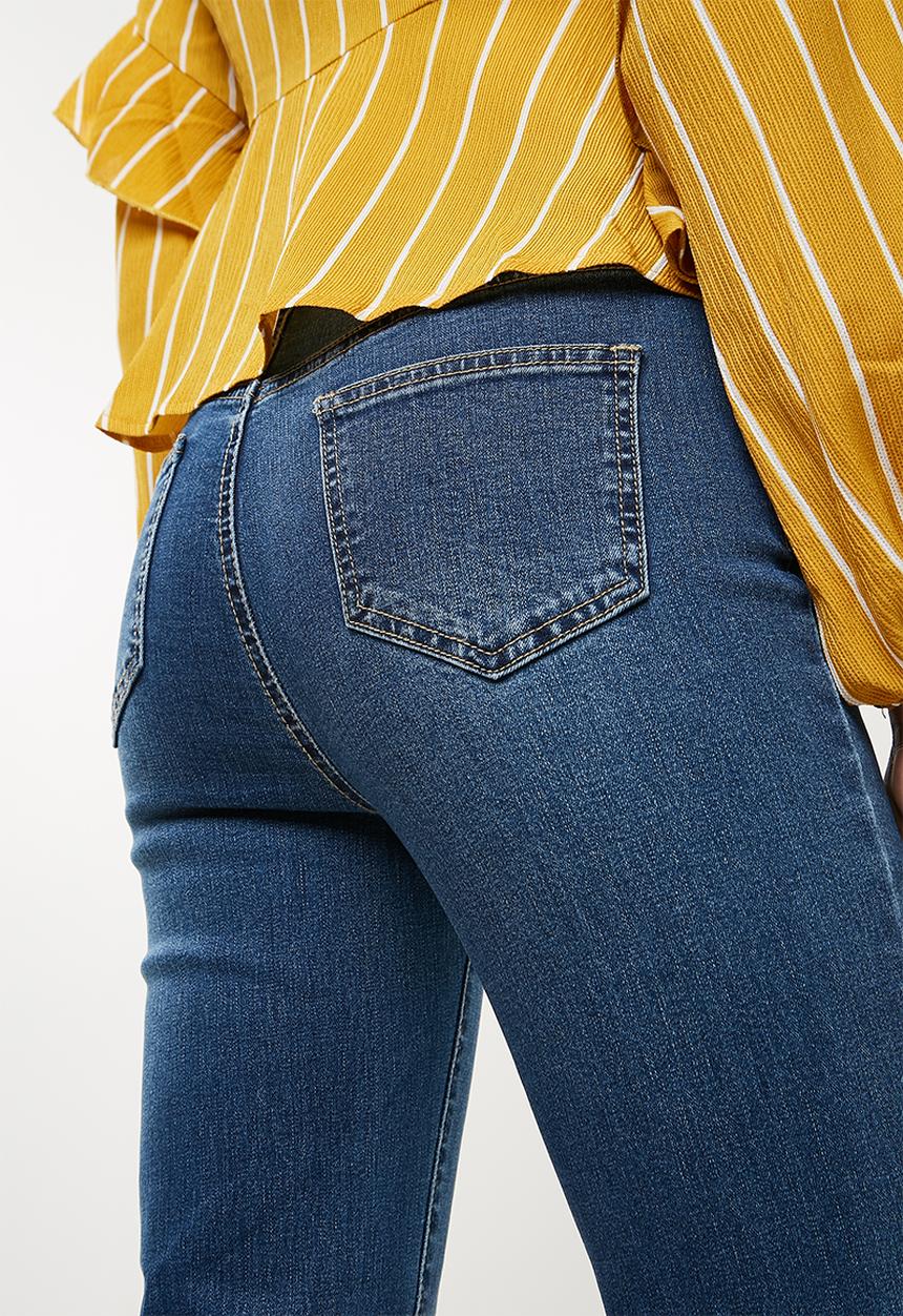 Missguided - High waisted raw hem kick flare - blue