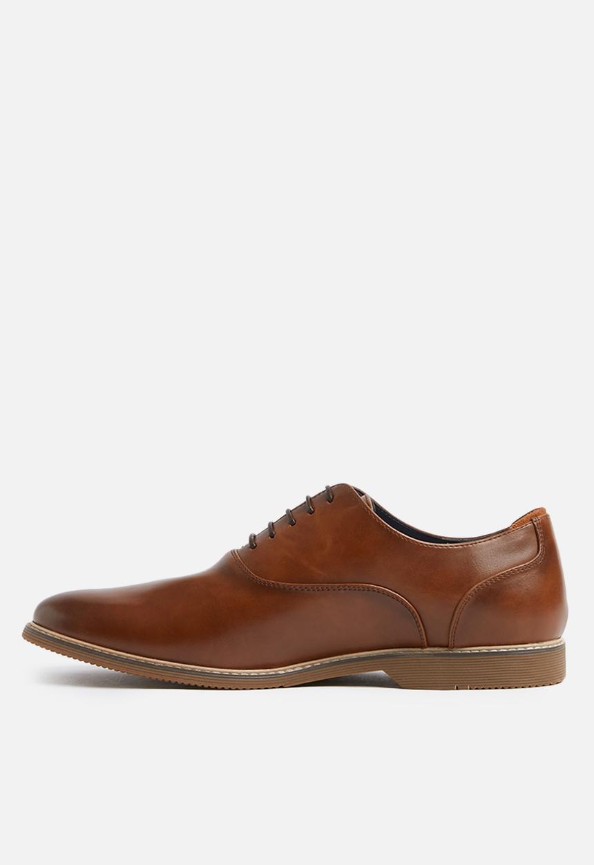 Steve Madden - Nunan leather oxford - tan