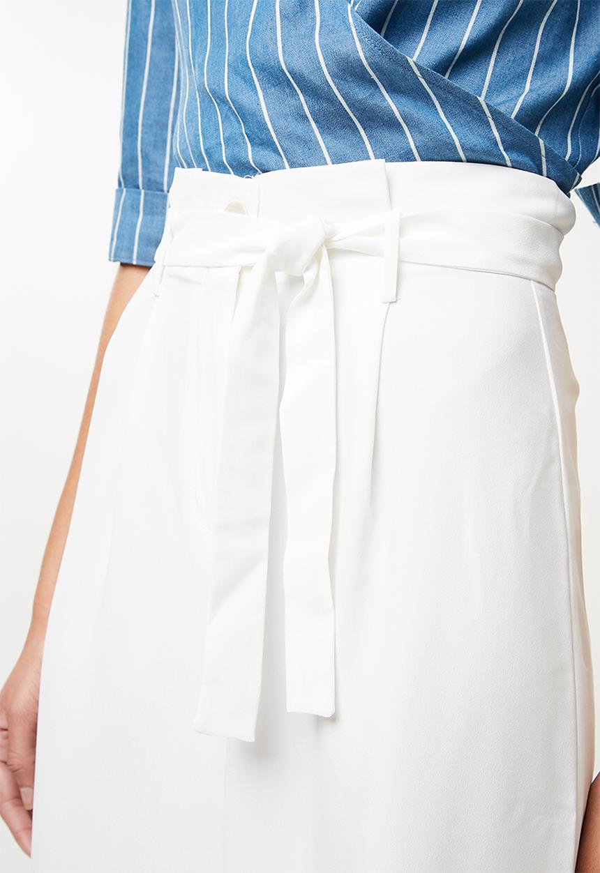 Missguided - Tailored paperbag waist trousers - white