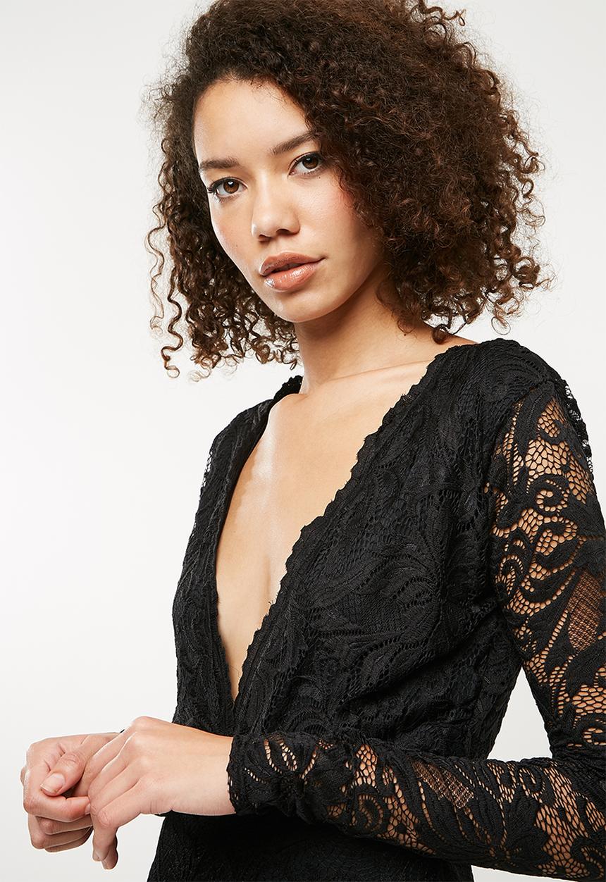 Missguided - Plunge neck long sleeve lace dress - Black