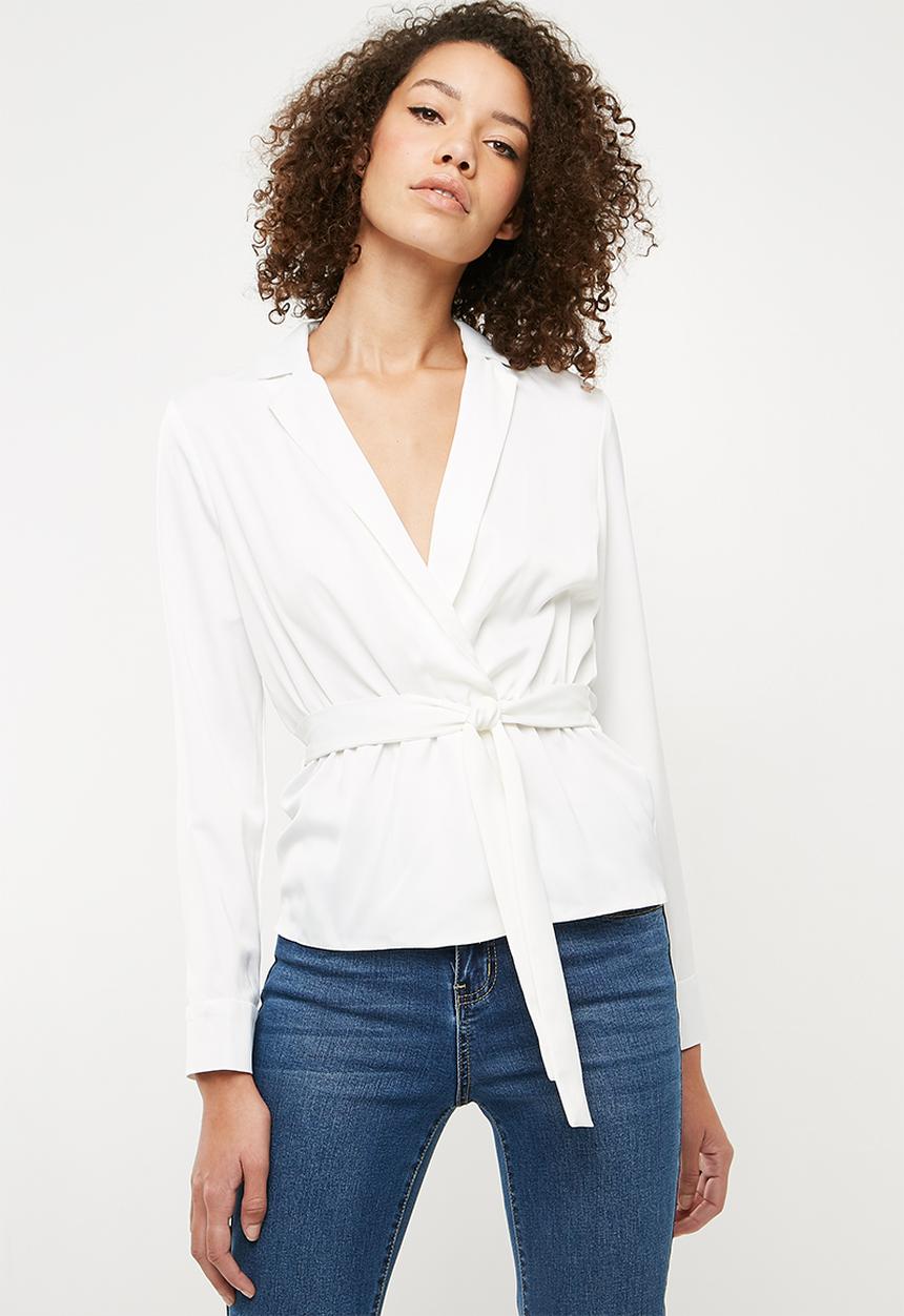 Missguided - Satin tie waist top - white