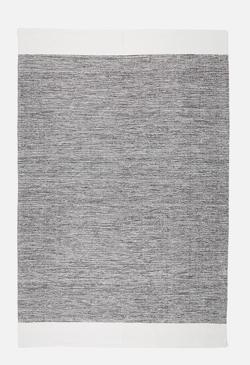 Sixth Floor - Jolie rug - charcoal & white