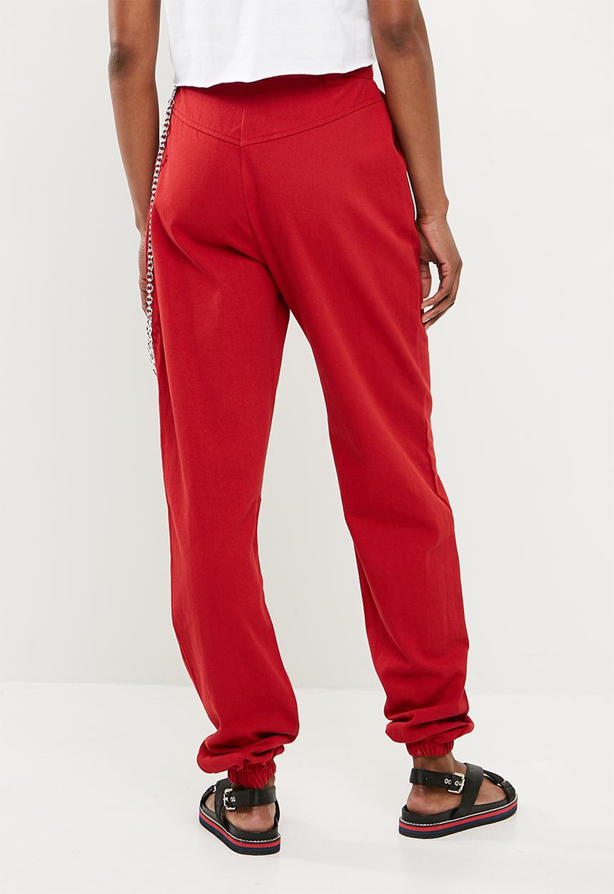 Missguided - Chain detail cargo trouser - red 