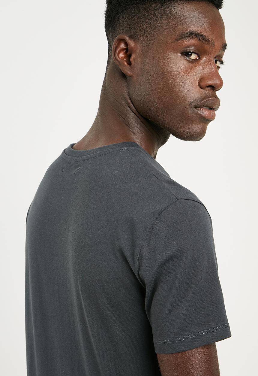 Superbalist - Printed crew neck tee - charcoal