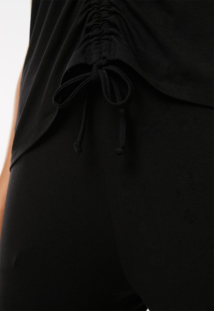 Superbalist - Drawstring detail vest - black