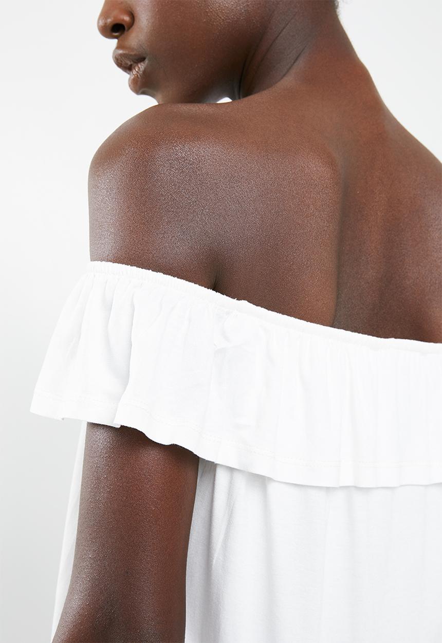 Superbalist - Off the shoulder button through top with frill - white 