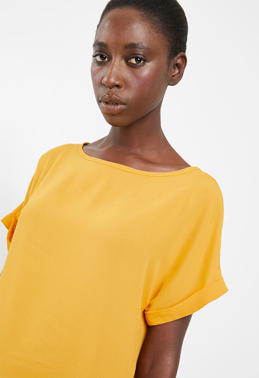 Superbalist - Woven turn back cuff tee - yellow