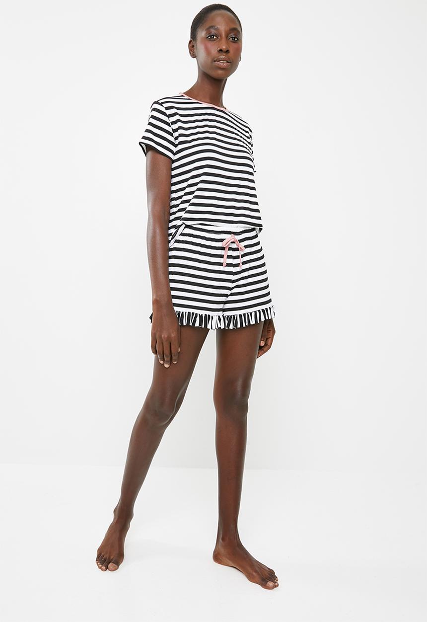 Superbalist - Sleep tee and shorts set - black and white stripe