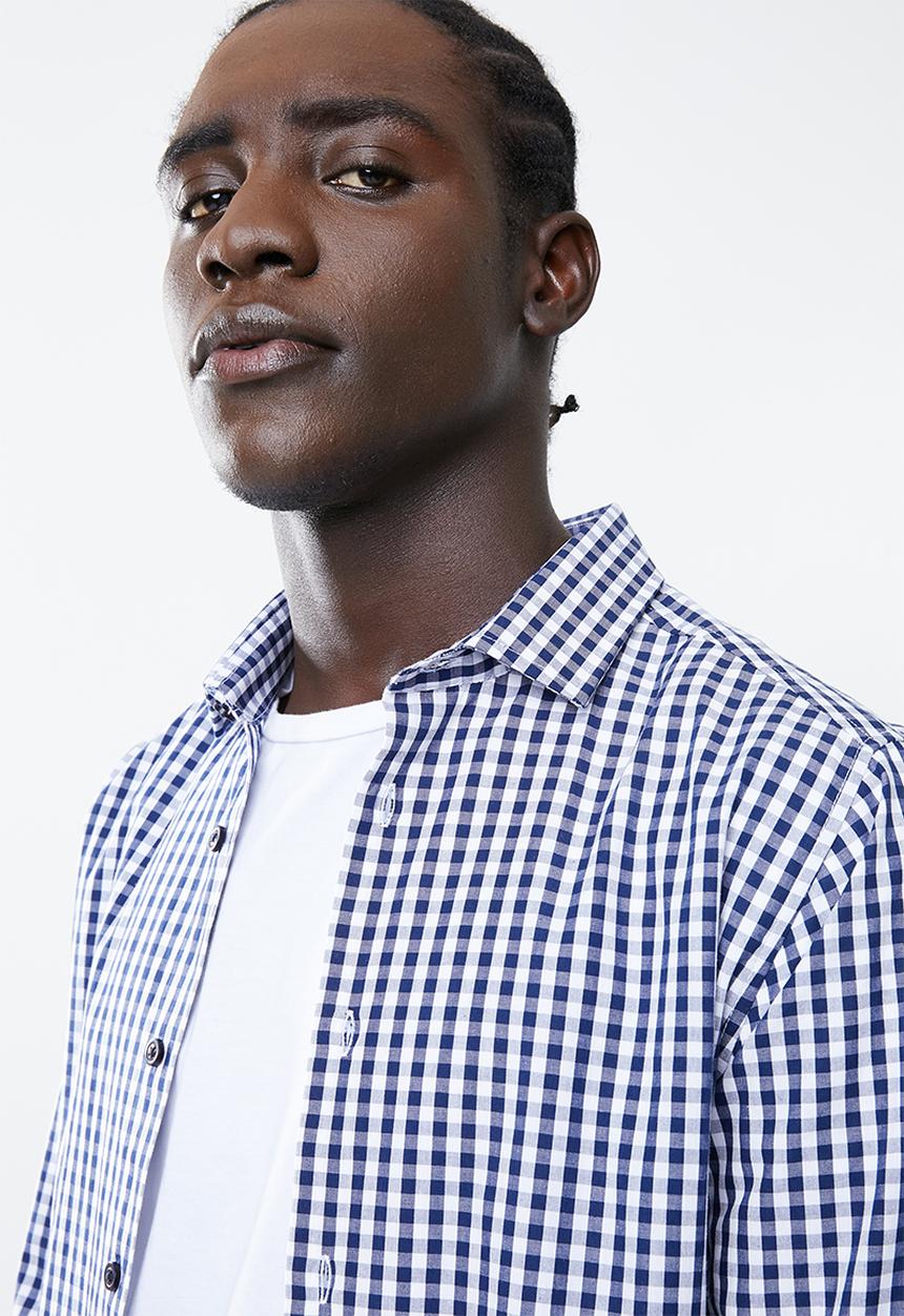 Superbalist - Slim fit long sleeve point collar shirt - navy & white 