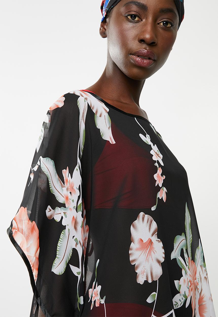 Lithe - Pullover kaftan with piping detail black and cream