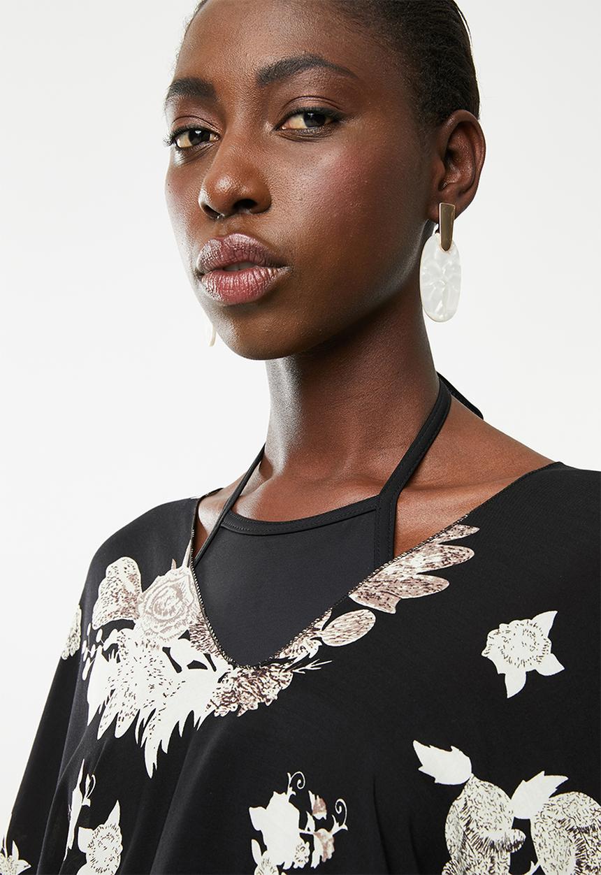 Lithe - Tassel trim kaftan - black & white