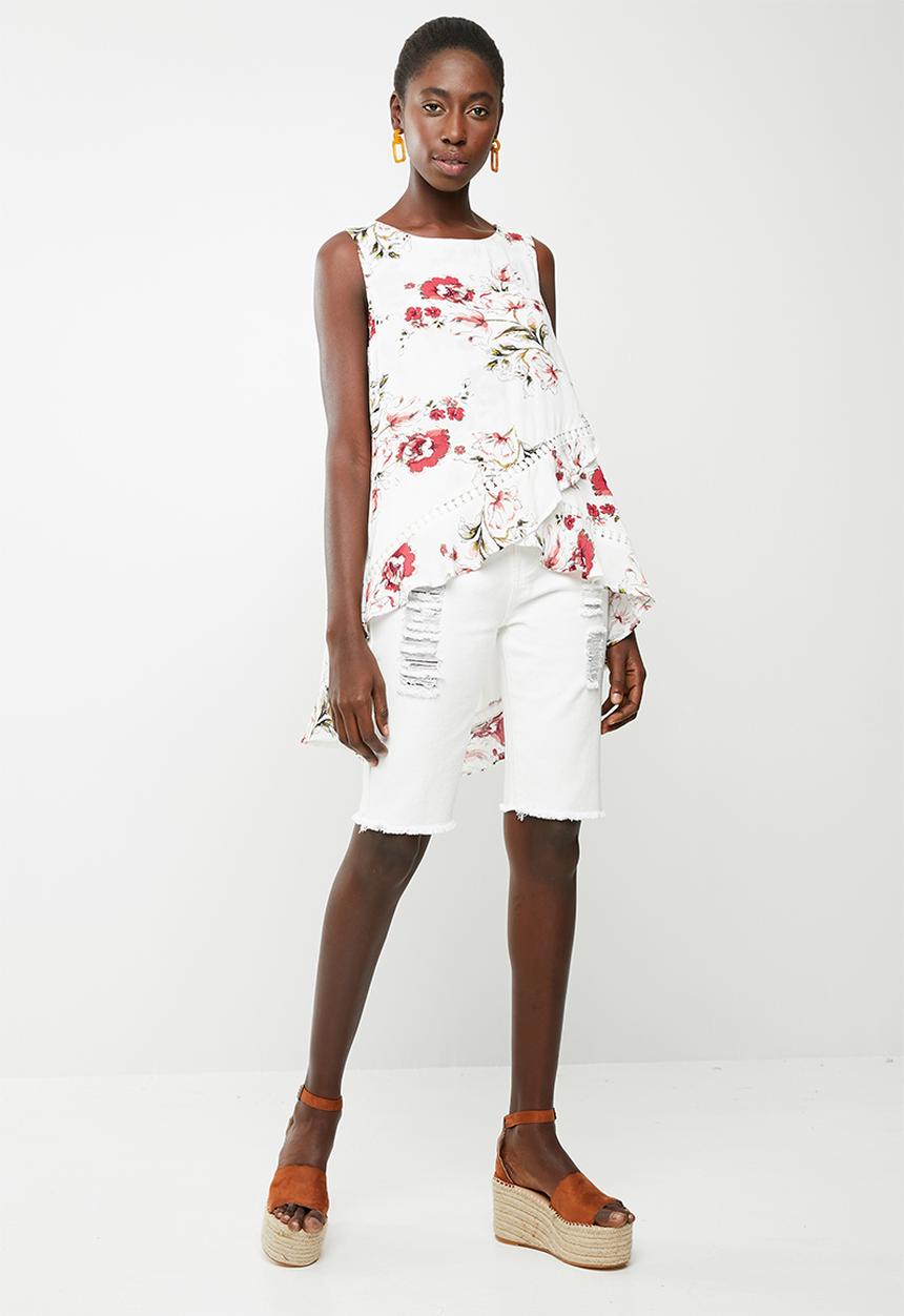 Revenge - Ruffle detail top - white