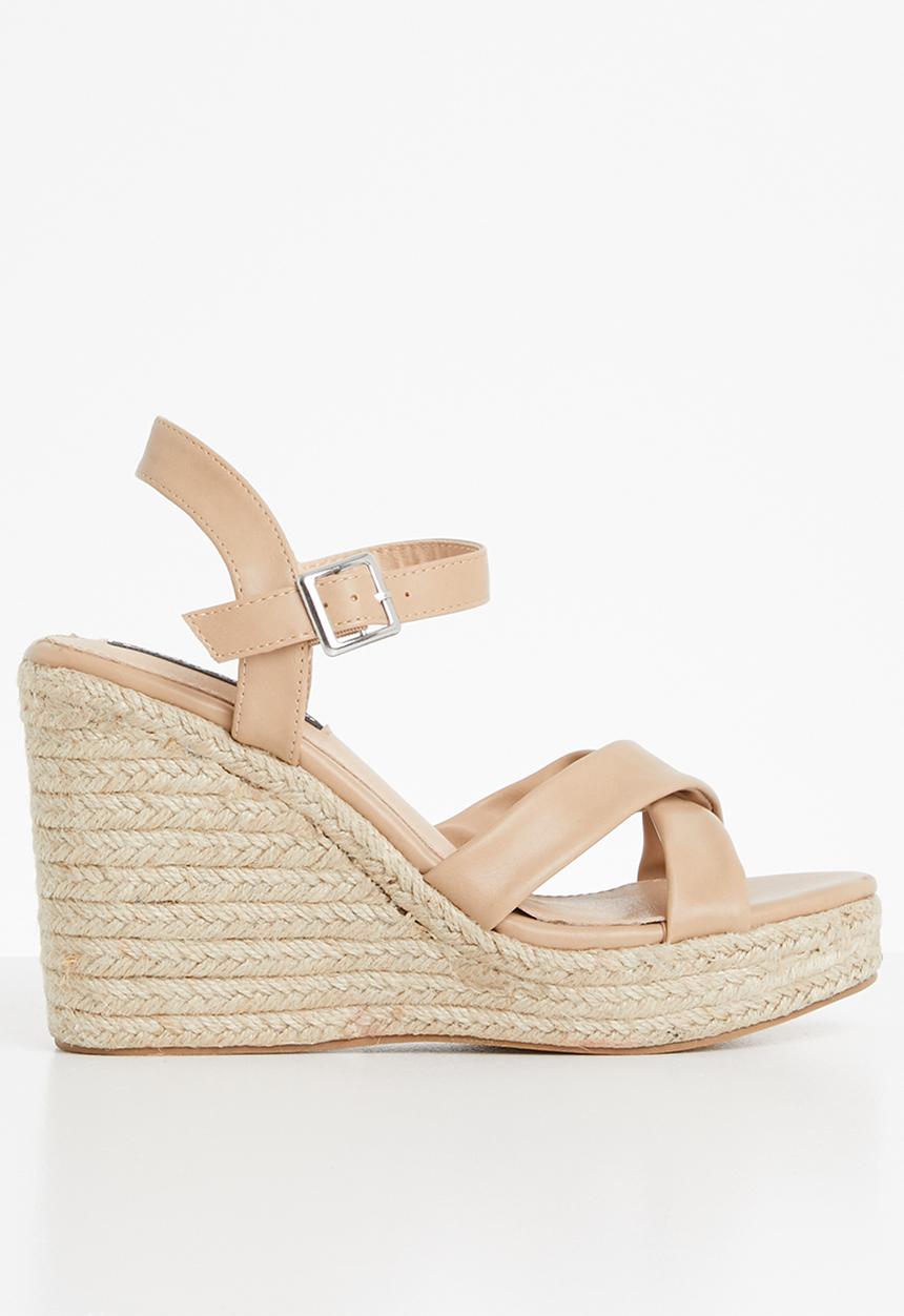 Cherry Collection - Cali espadrille wedges - beige