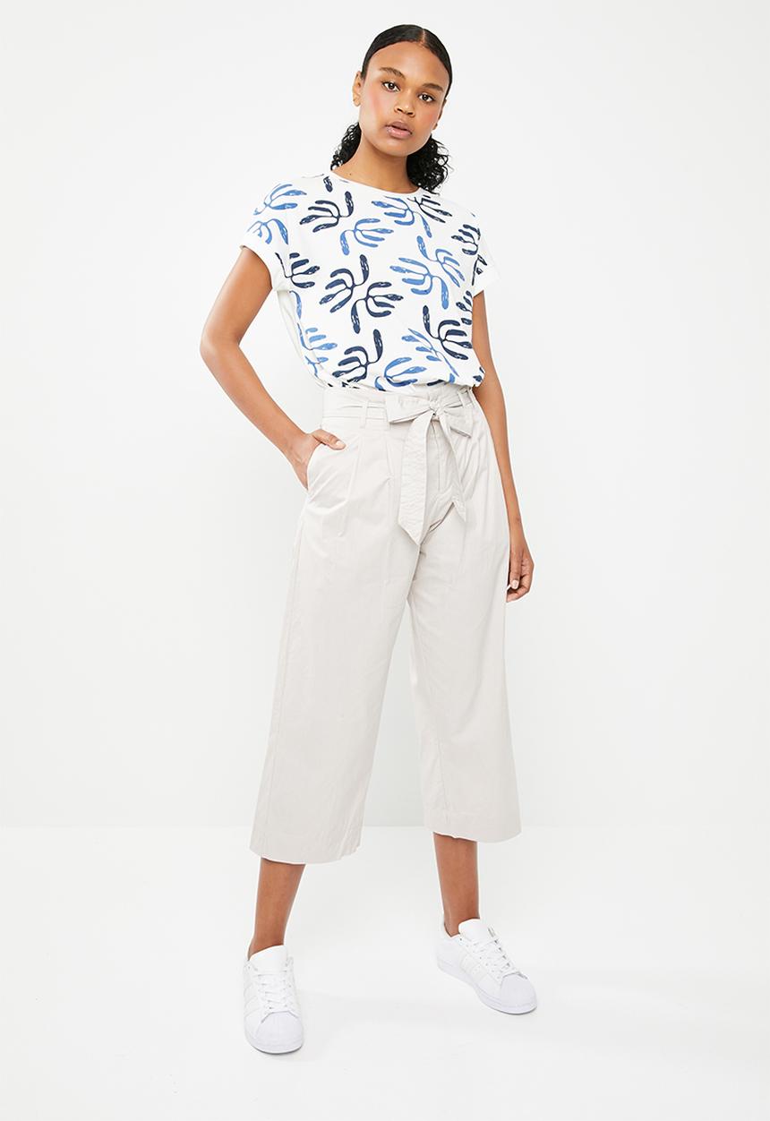 G Couture - Cotton cropped side pocket pants - beige 