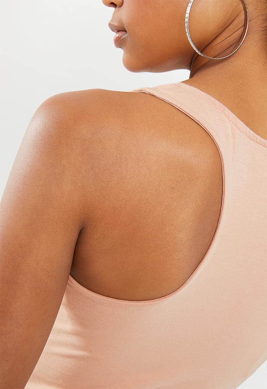 GUESS - Guess racer-back tank top - peach 