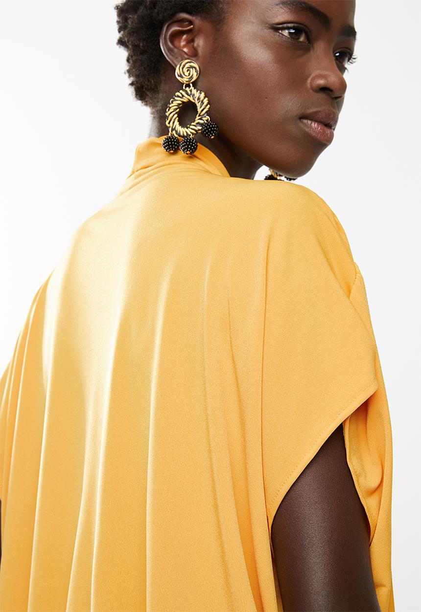 STYLE REPUBLIC - Kitty bow drape top - yellow