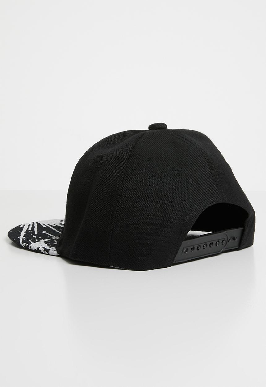 Pop Candy - Mad flat brim cap - black and white