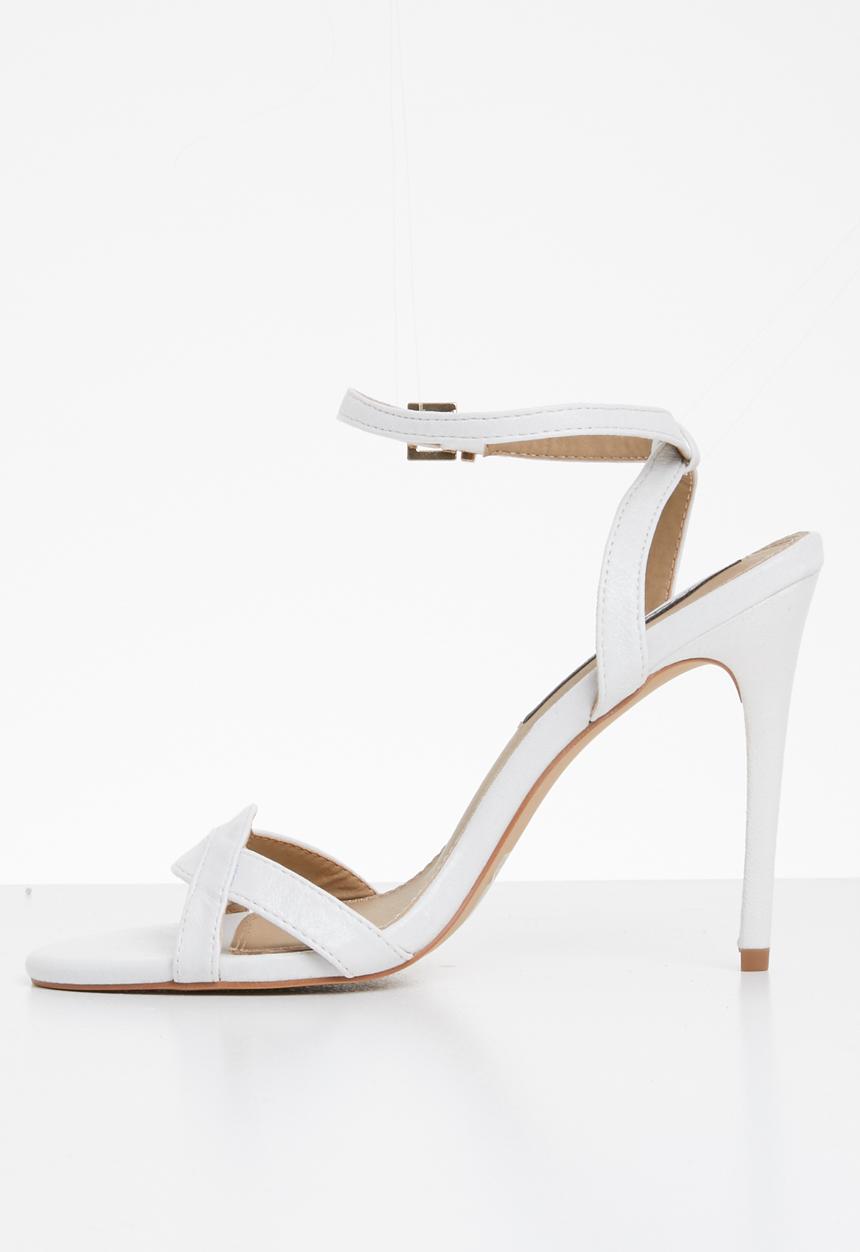 Cherry Collection - Florida stiletto heels - white