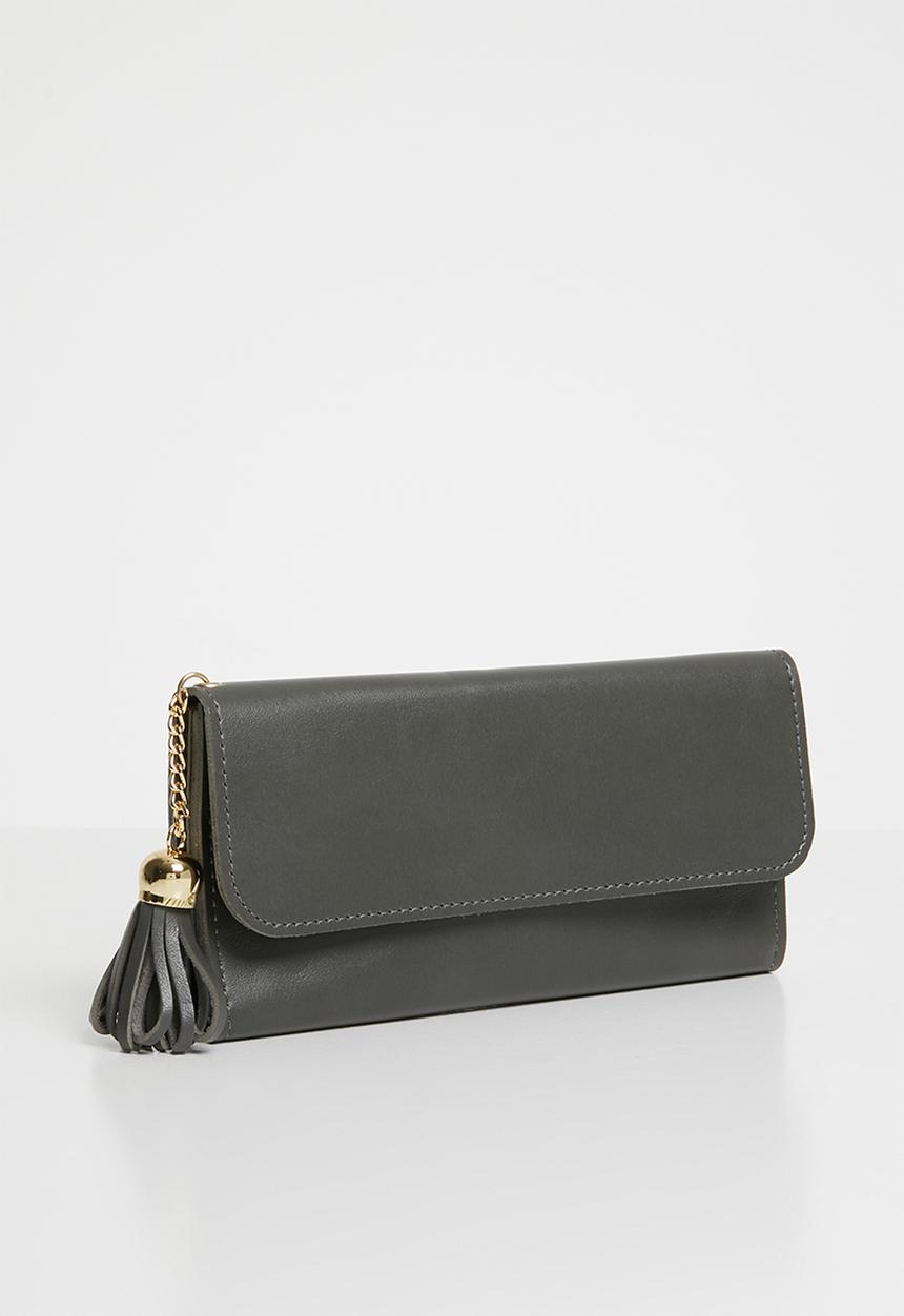 STYLE REPUBLIC - Tassel detail purse - grey