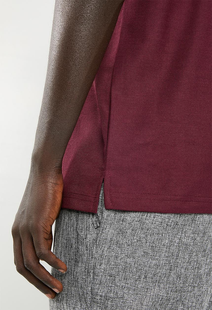 STYLE REPUBLIC - VIP Golfer short sleeve tee - maroon