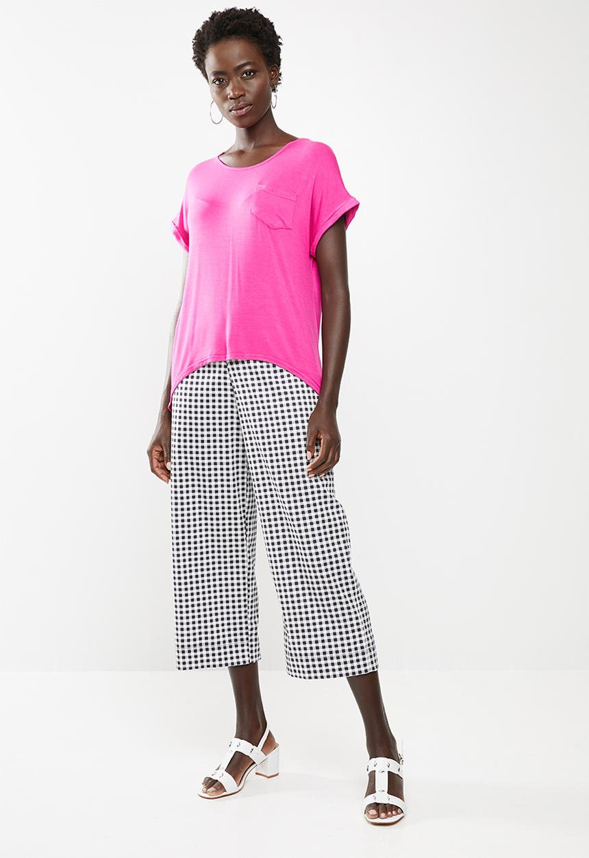 edit - Dipped hemline tee - magenta