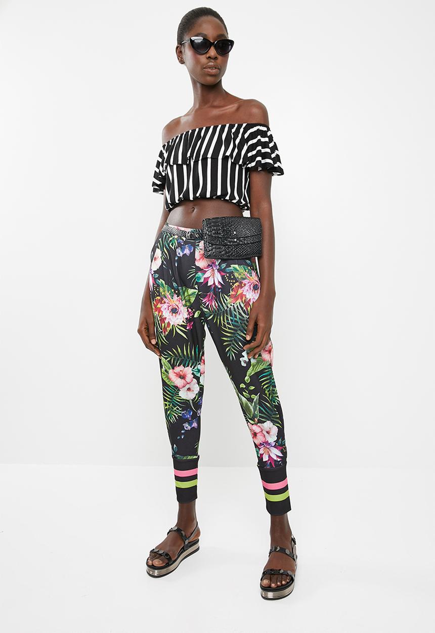 c(inch) - Frill detail bardot top - black and white