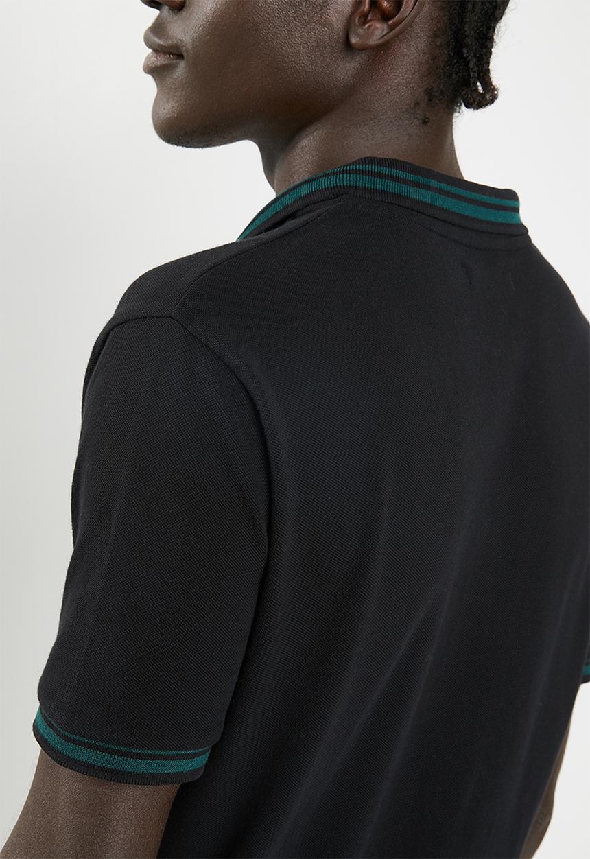 Superbalist - Pique short sleeve slim fit blocked polo - black & green