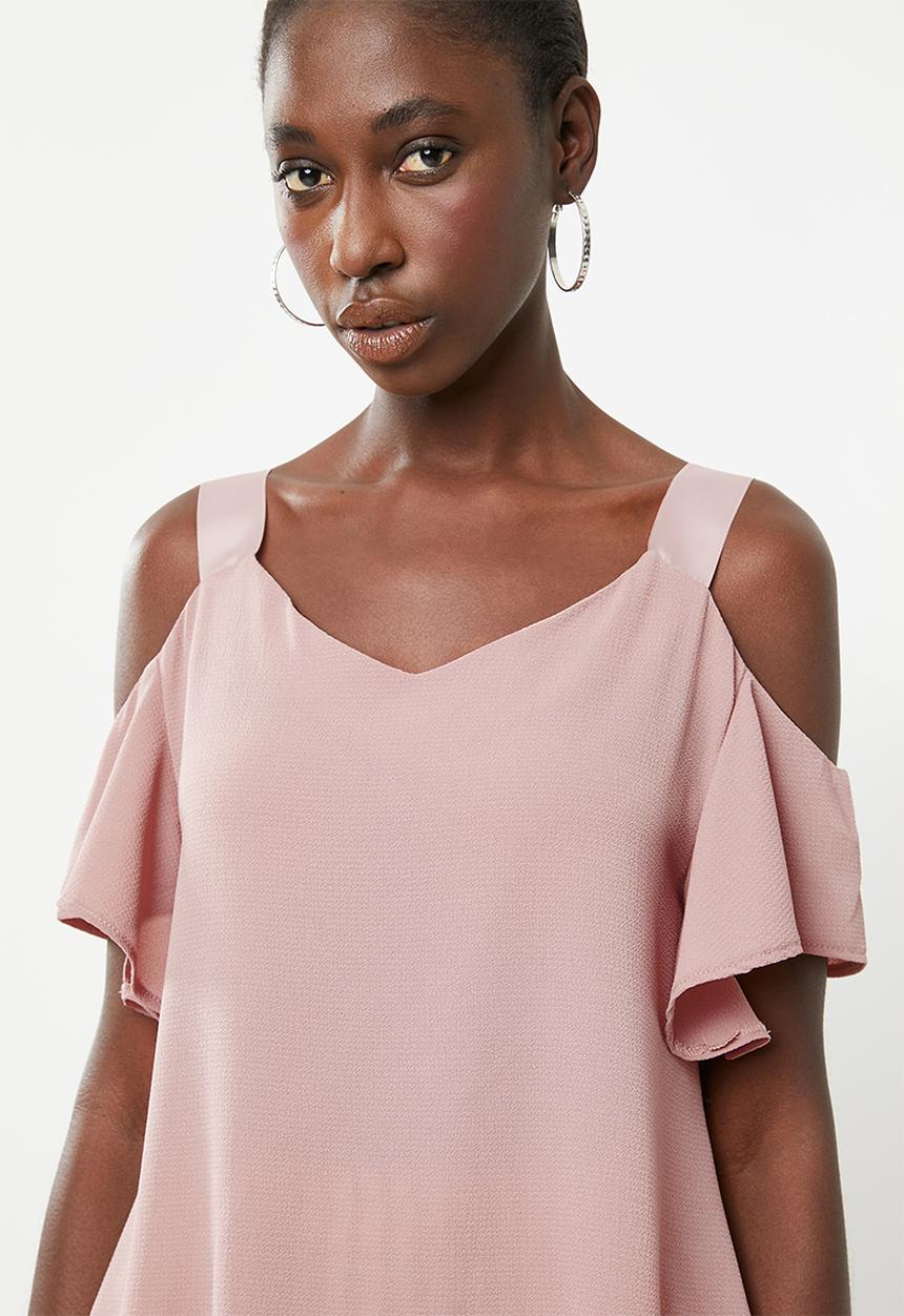 c(inch) - Cold shoulder blouse - rose