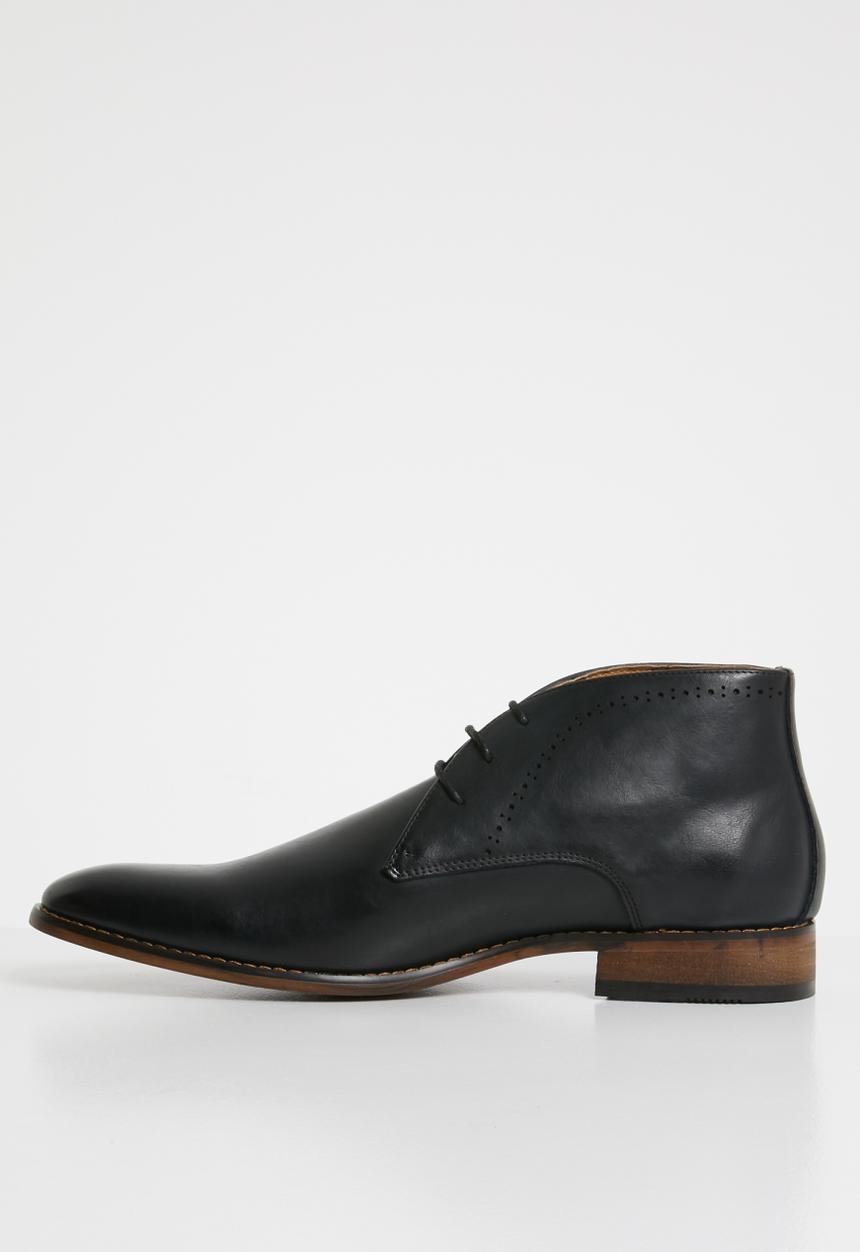 Michael Daniel - Jarred Pin punch leather boot - black