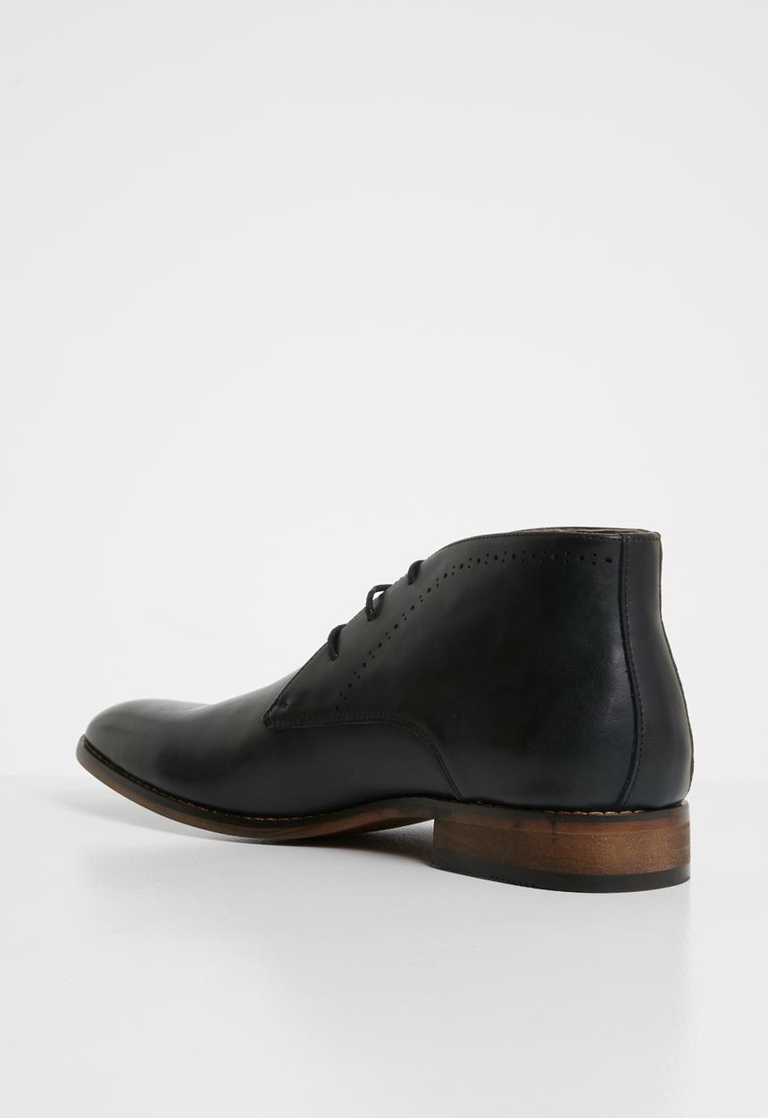 Michael Daniel - Jarred Pin punch leather boot - black