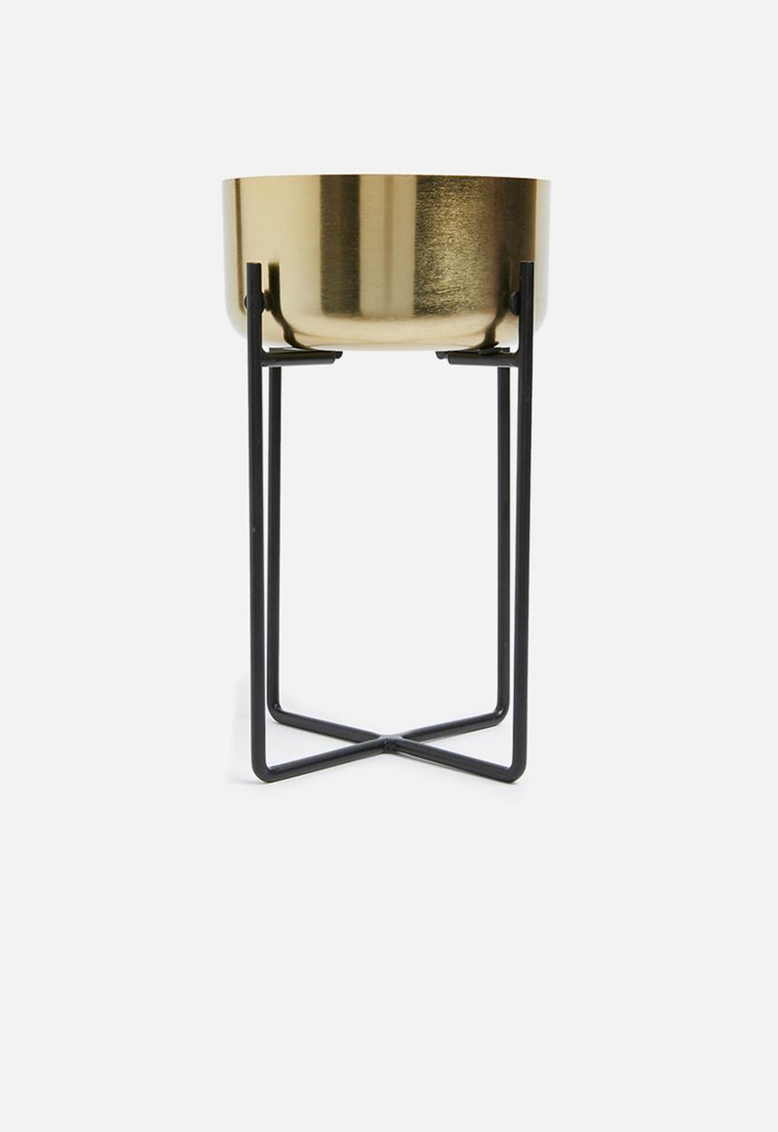 Sixth Floor - Aria planter - gold & black