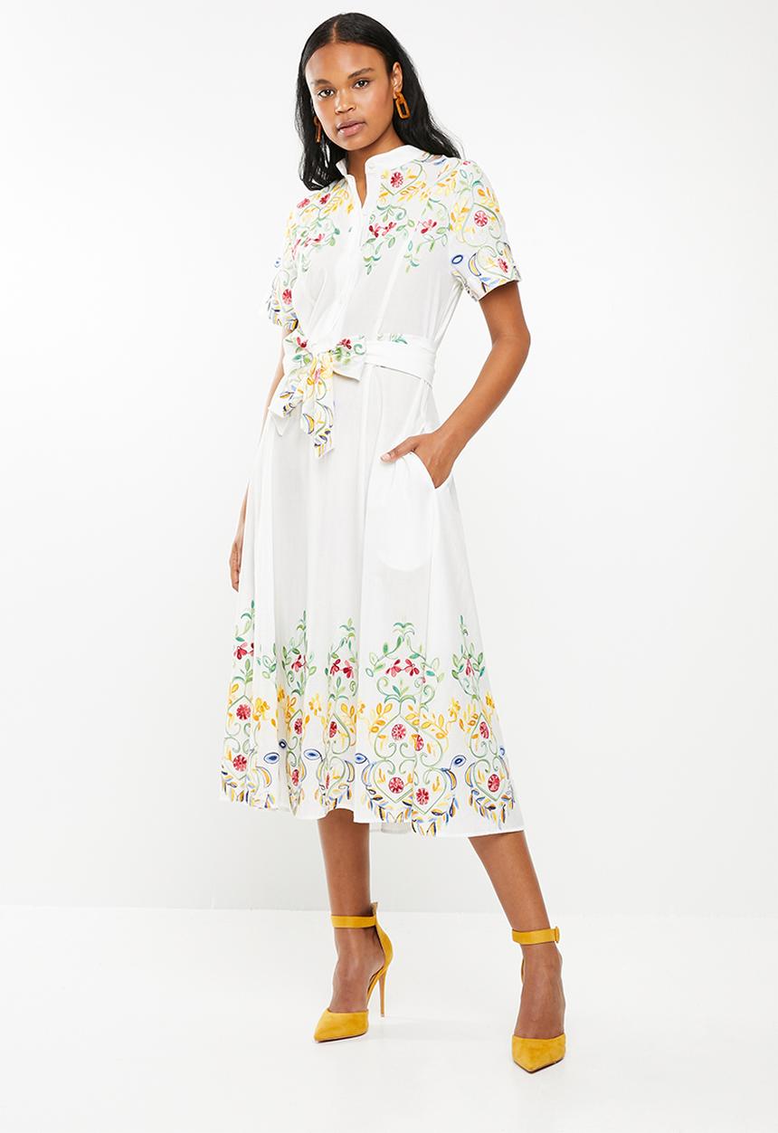 AMANDA LAIRD CHERRY - Mathlo shirt dress yellow & white