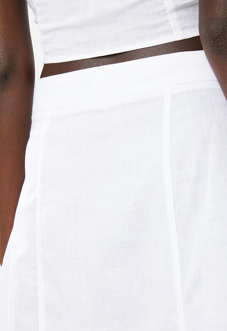 STYLE REPUBLIC - Front button midi skirt - white