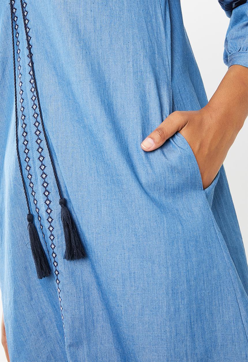 STYLE REPUBLIC - Embroided shift dress - blue