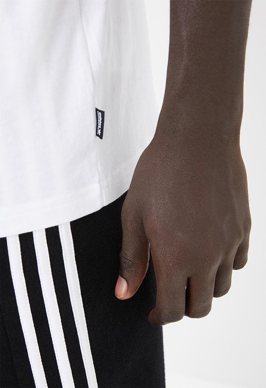 adidas Originals - Blackbird solid tee - white