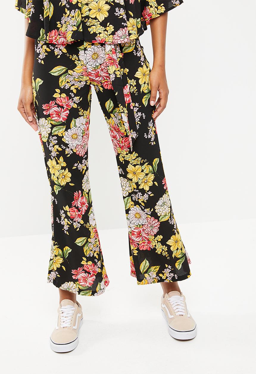 STYLE REPUBLIC - Highwaisted satin smart pants - black