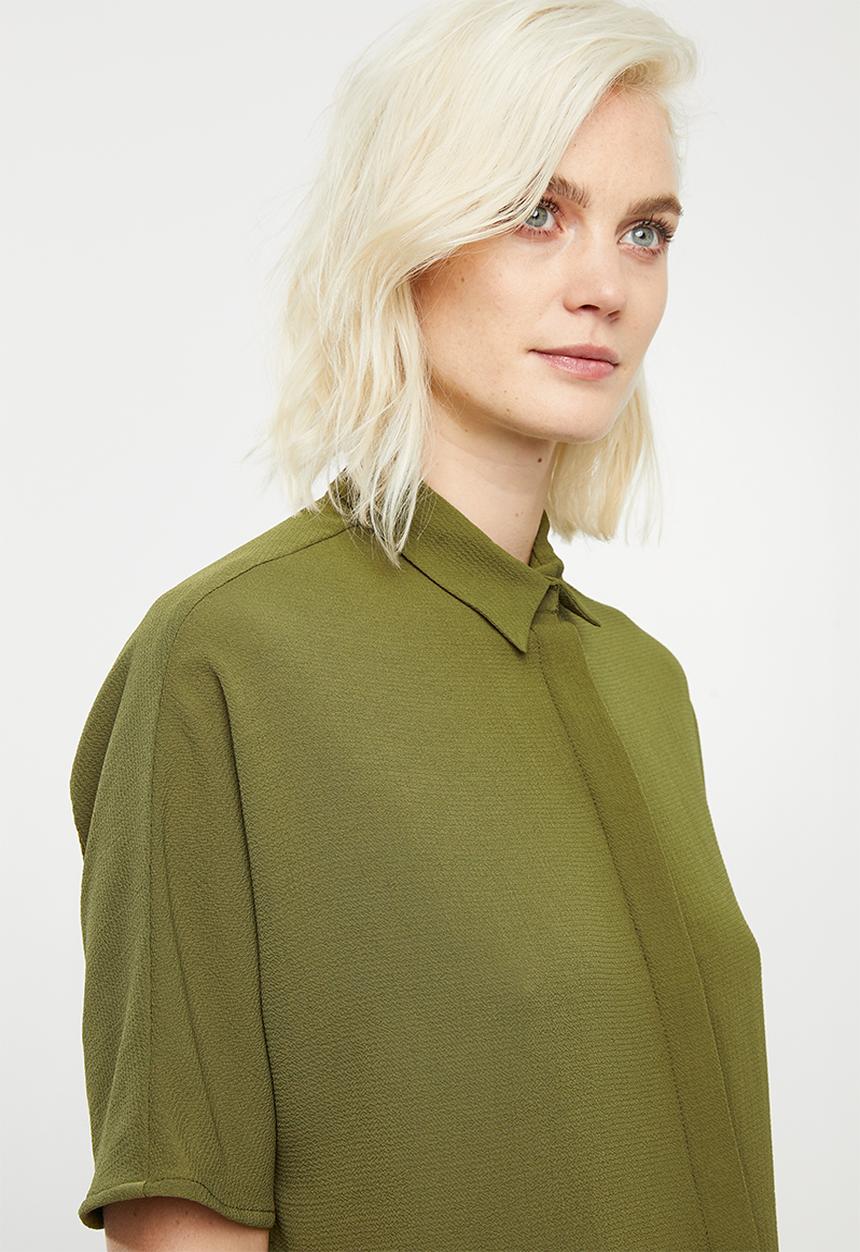 Superbalist - Georgette boxy shirt - olive