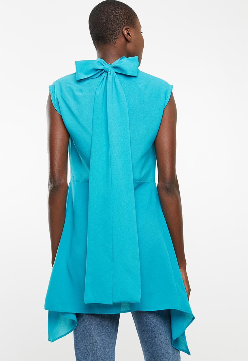 STYLE REPUBLIC - High neck kittybow blouse - turquoise