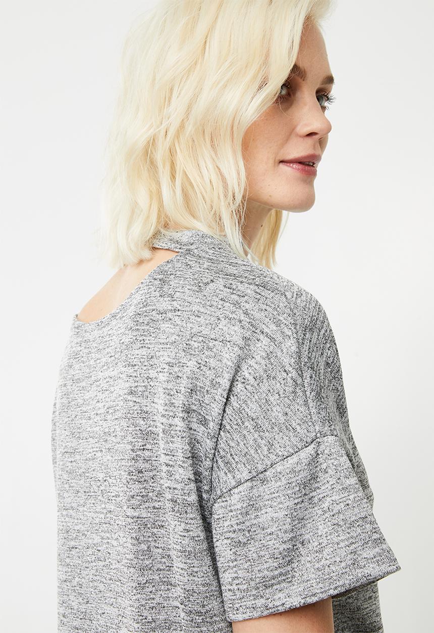 Superbalist - Asymmetrical choker detail tee - black & silver