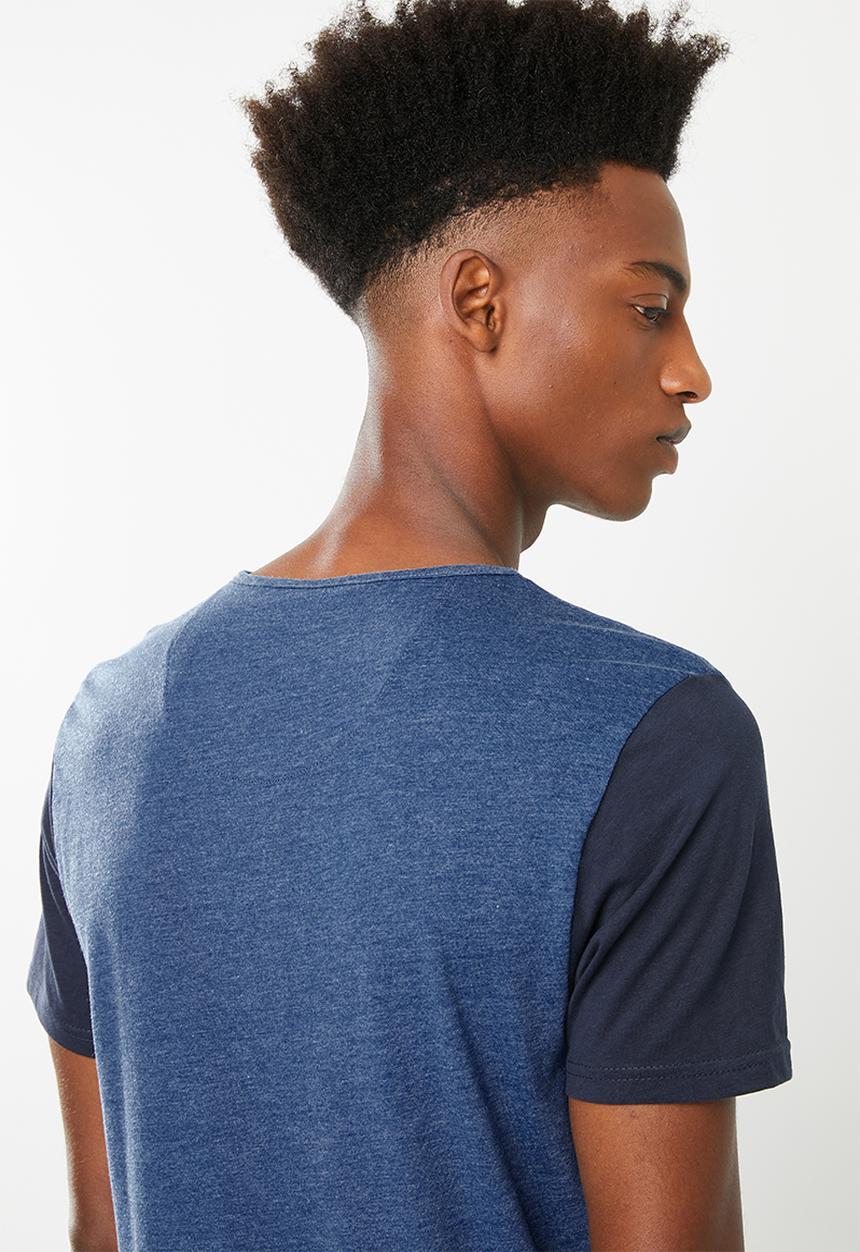 Brave Soul - Civil V-neck with button up closure T-shirt - blue