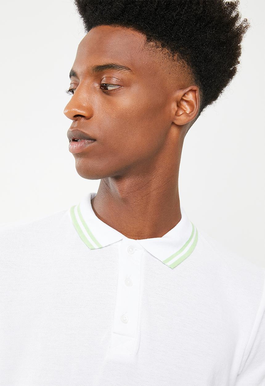 Brave Soul - Sovie golfer - white & green