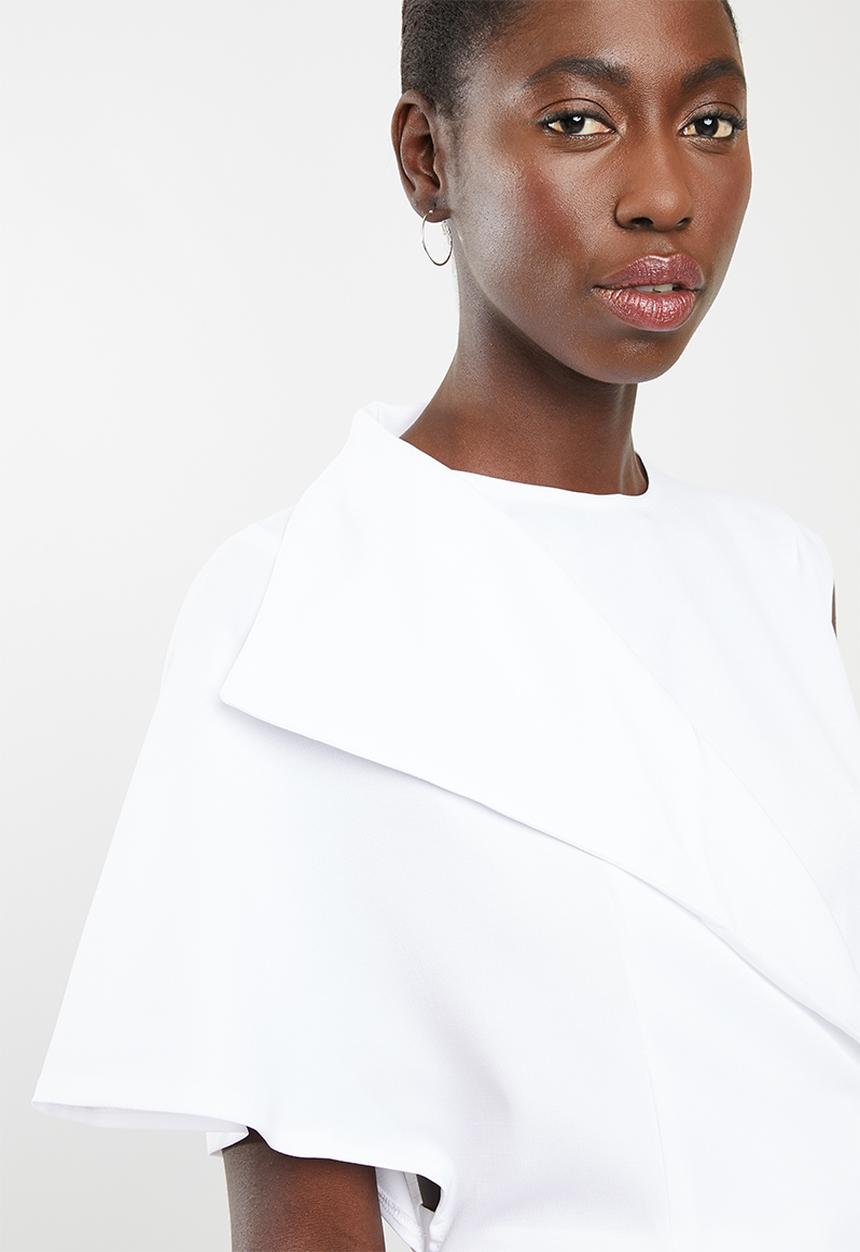 DAVID by David Tlale - Nomzamo flap top short - white