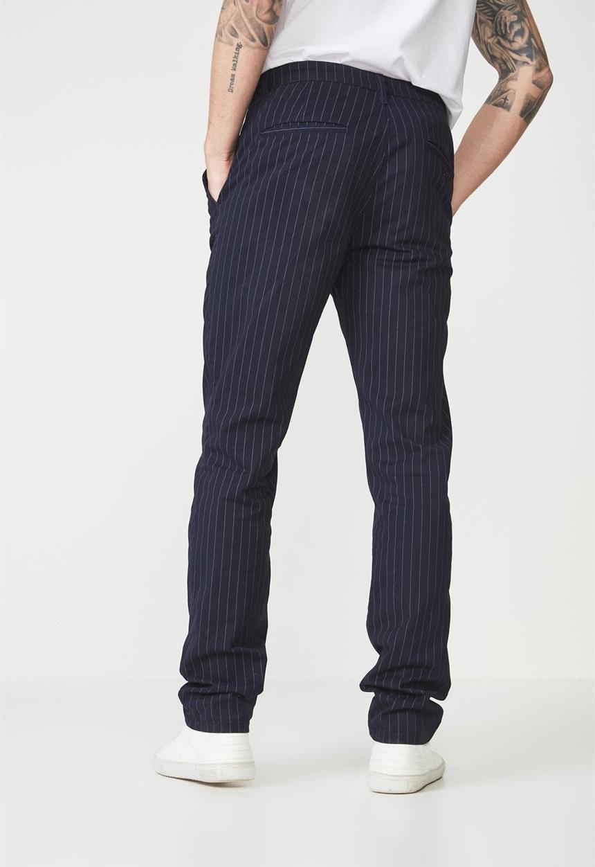 Cotton On - Knox chino pants - navy 