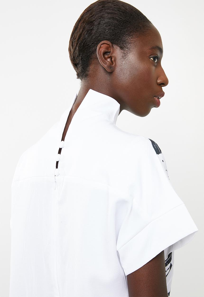 DAVID by David Tlale - Sarafina printed short sleeve blouse - white