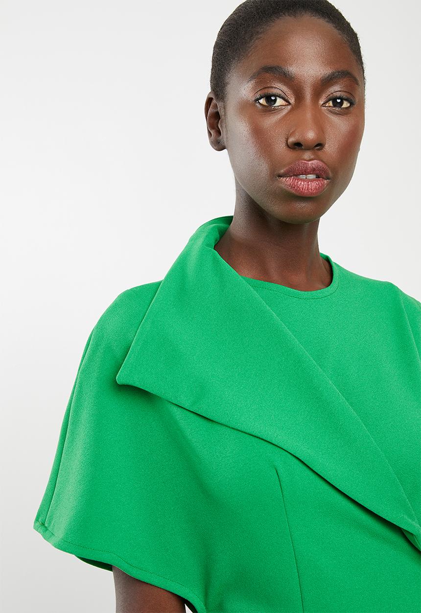 DAVID by David Tlale - Nomzamo flap top short - green