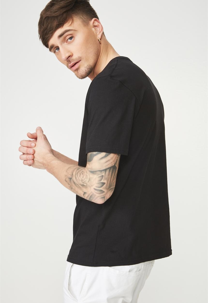 Cotton On - Active graphic tee - black