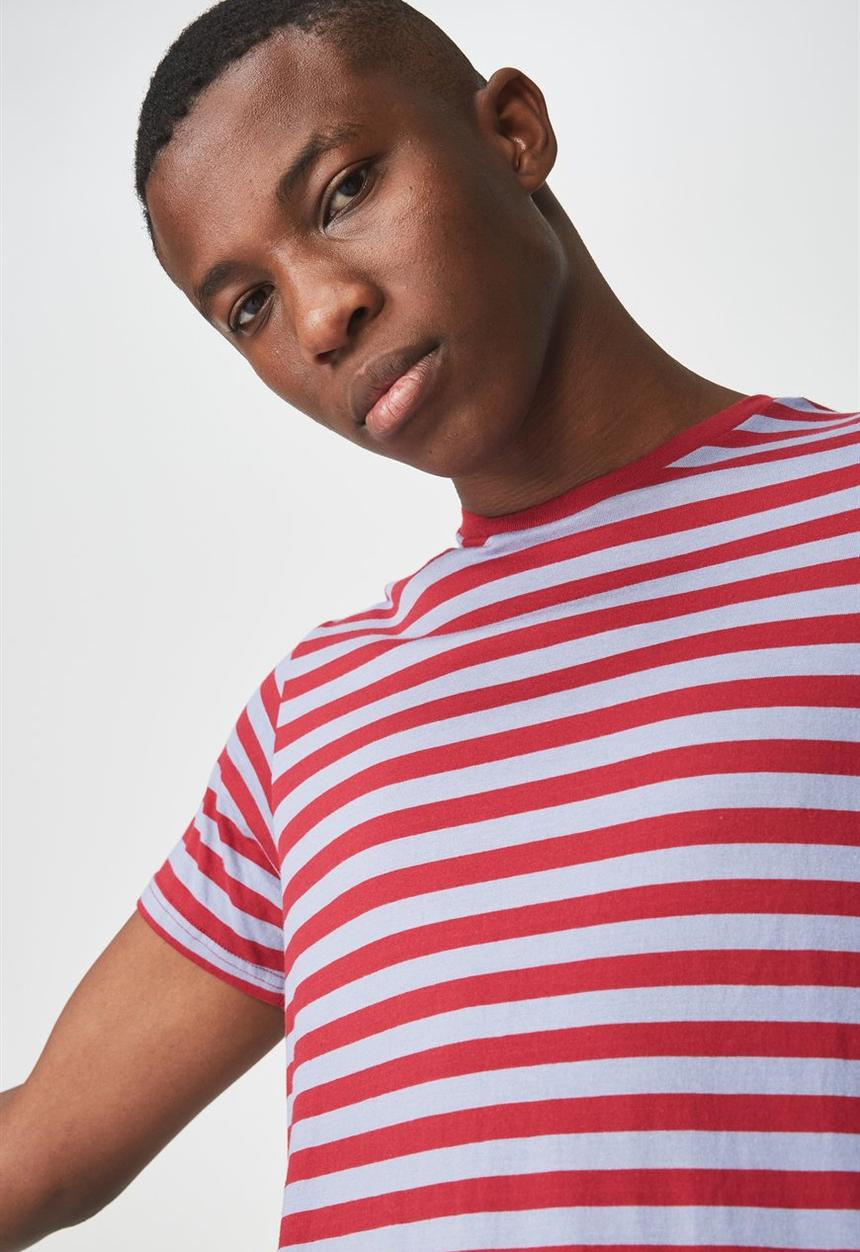 Cotton On - Tbar premium crew neck tee - red & purple 