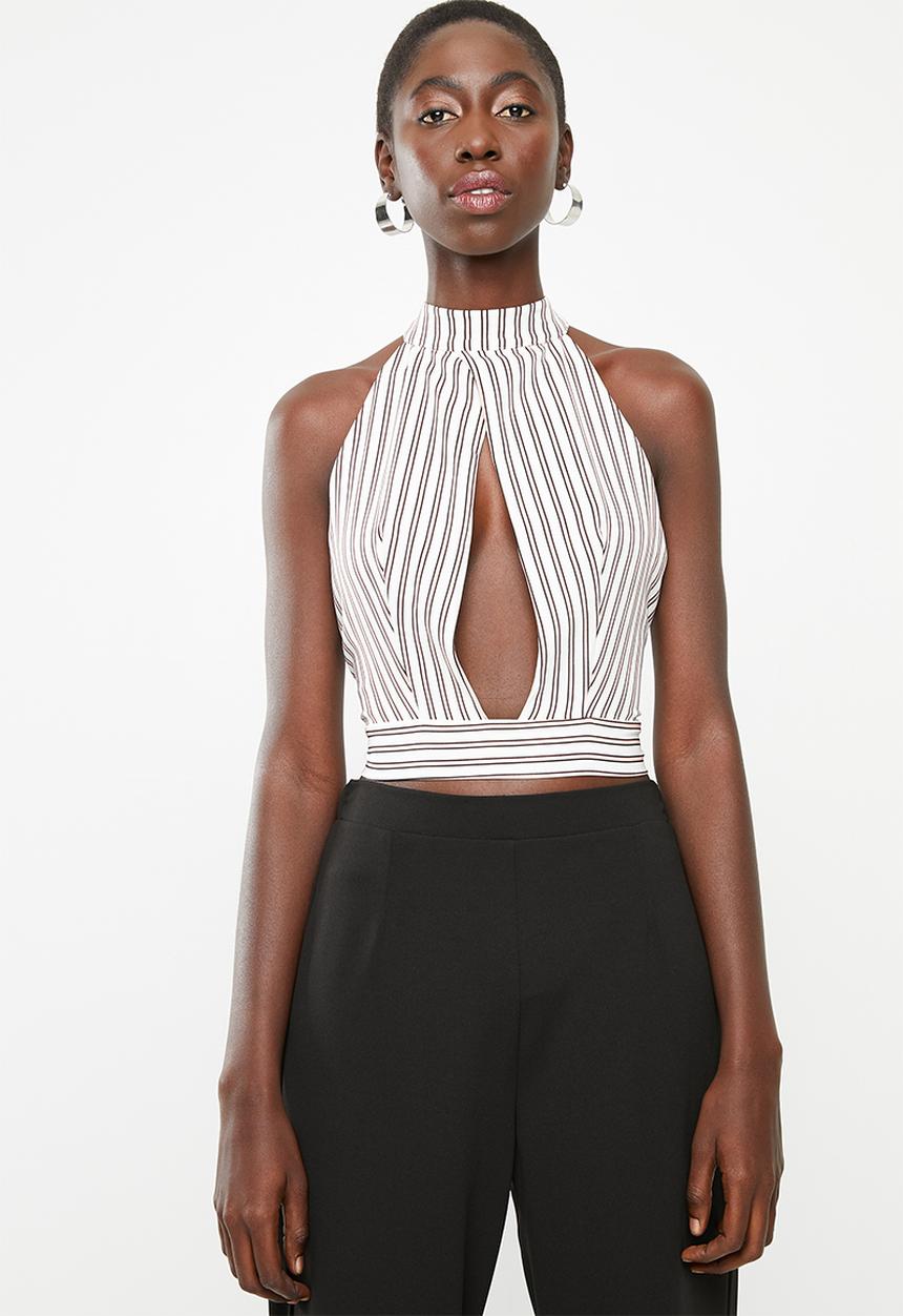 STYLE REPUBLIC - Cross front crop top - pink & white
