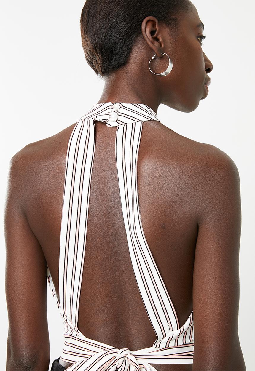 STYLE REPUBLIC - Cross front crop top - pink & white